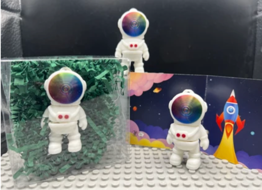 Astronaut - Pocket Fidget Friend Oil Slick Shield