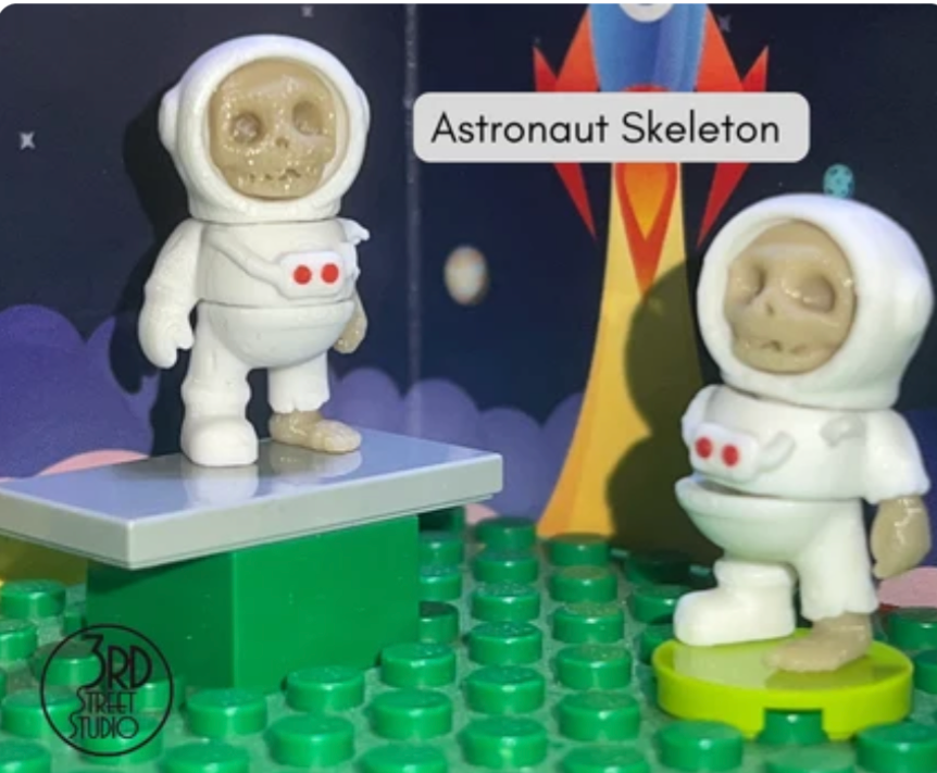 Astronaut -  Pocket Fidget Friend Skeleton